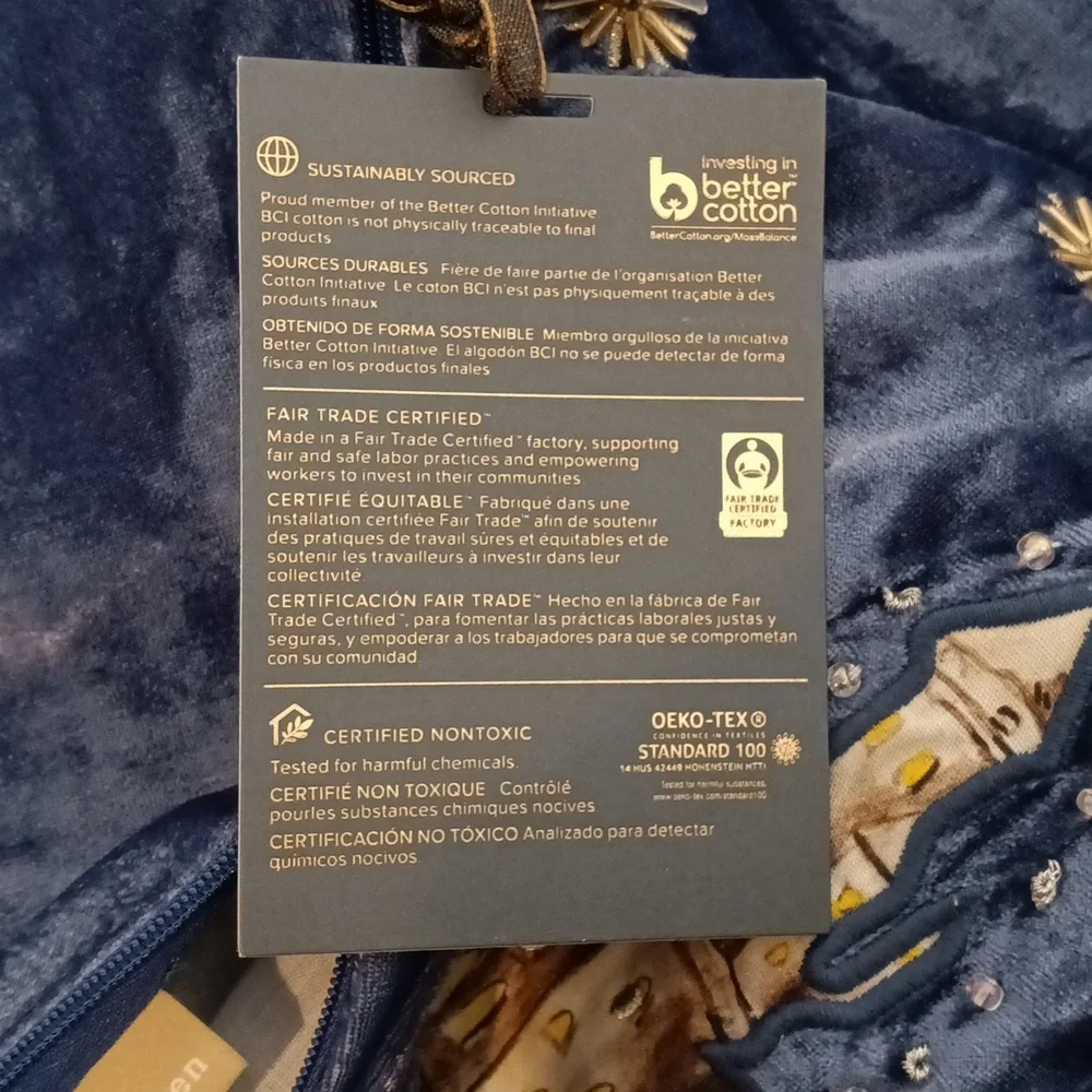 NWT Pottery Barn x Harry Potter Hogwart Castle Pillow Cover Blue Velvet 18